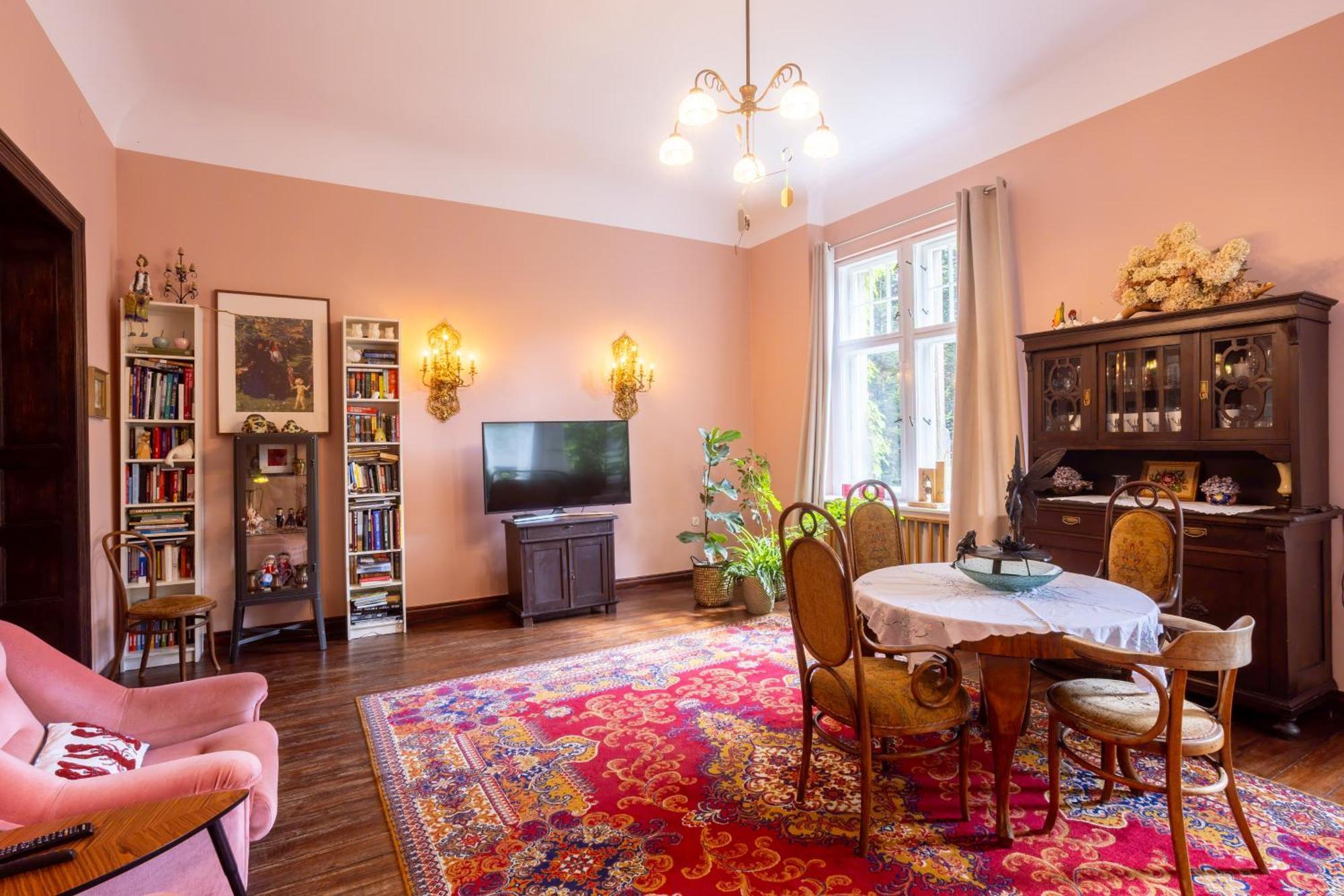 Palac Mysliwski Orle Solutions Мирославець Екстер'єр фото