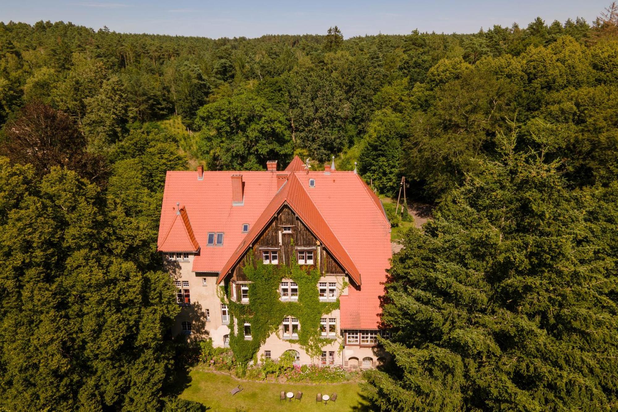 Palac Mysliwski Orle Solutions Мирославець Екстер'єр фото
